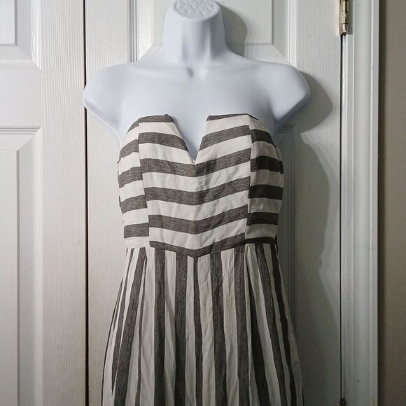 LA Charme U strapless gray white wide leg jumpsuit  Sz S EUC - Picture 4 of 7